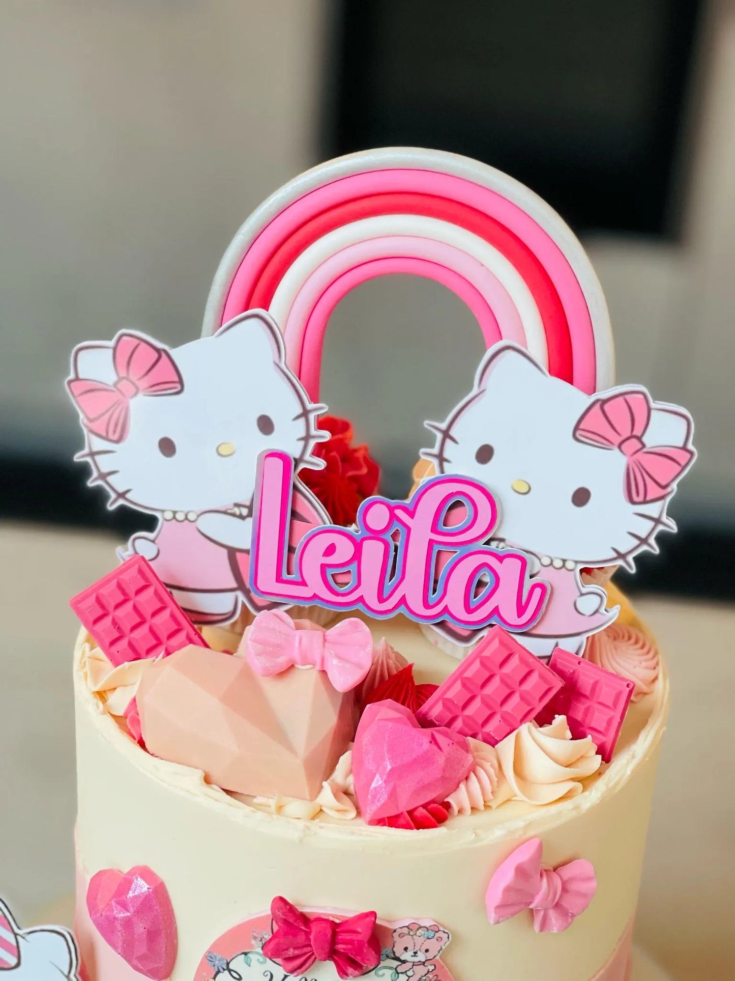 Hello Kitty cake topper, Hello kitty cupcake topper, Hello Kitty party, Hello kitty theme, Hello Kitty decor, Hello Kitty, Kawaii party