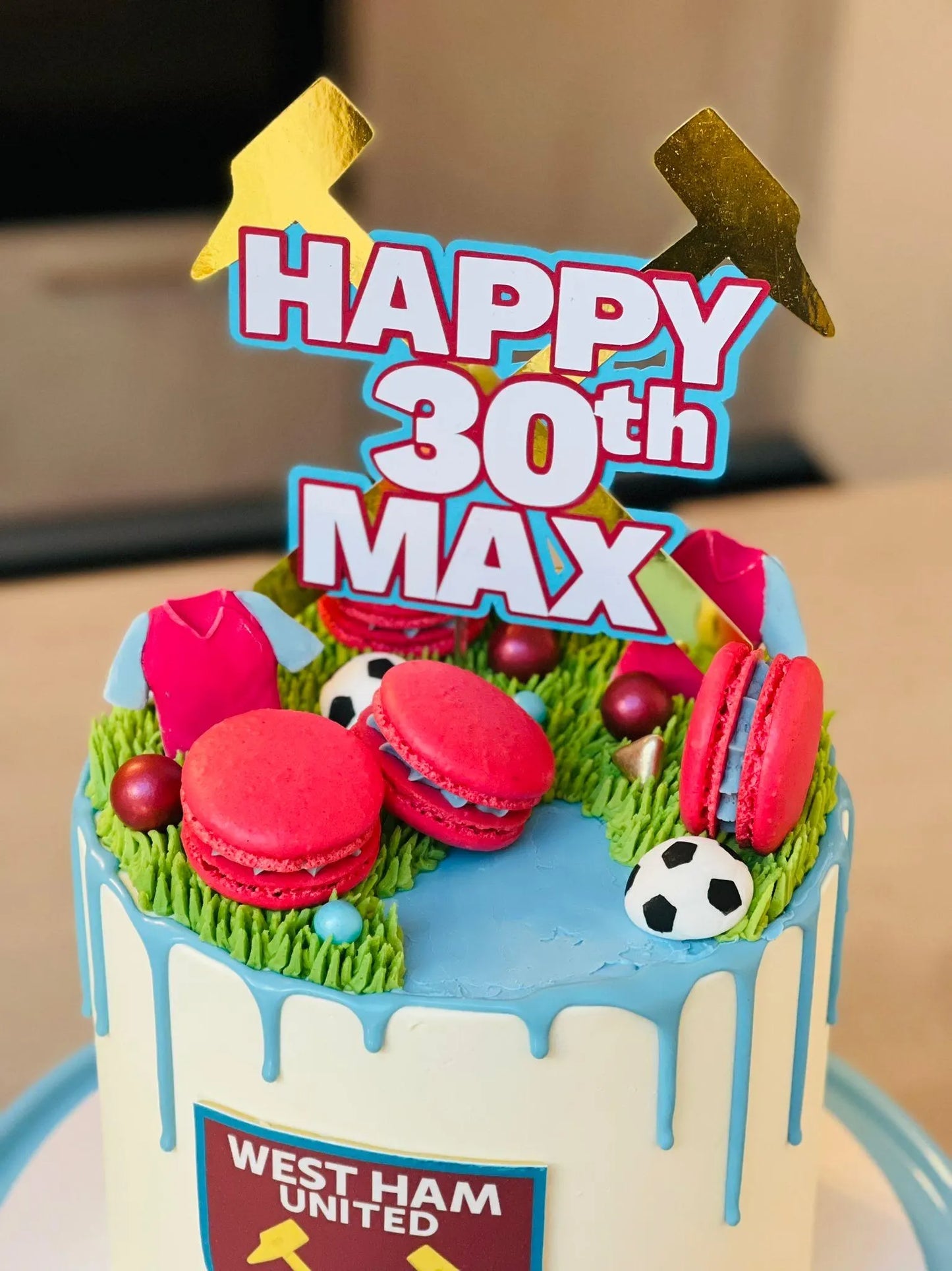 West Ham FC, West Ham cake, West Ham cake topper, West Ham football club, West Ham football, West Ham Football cake, West Ham