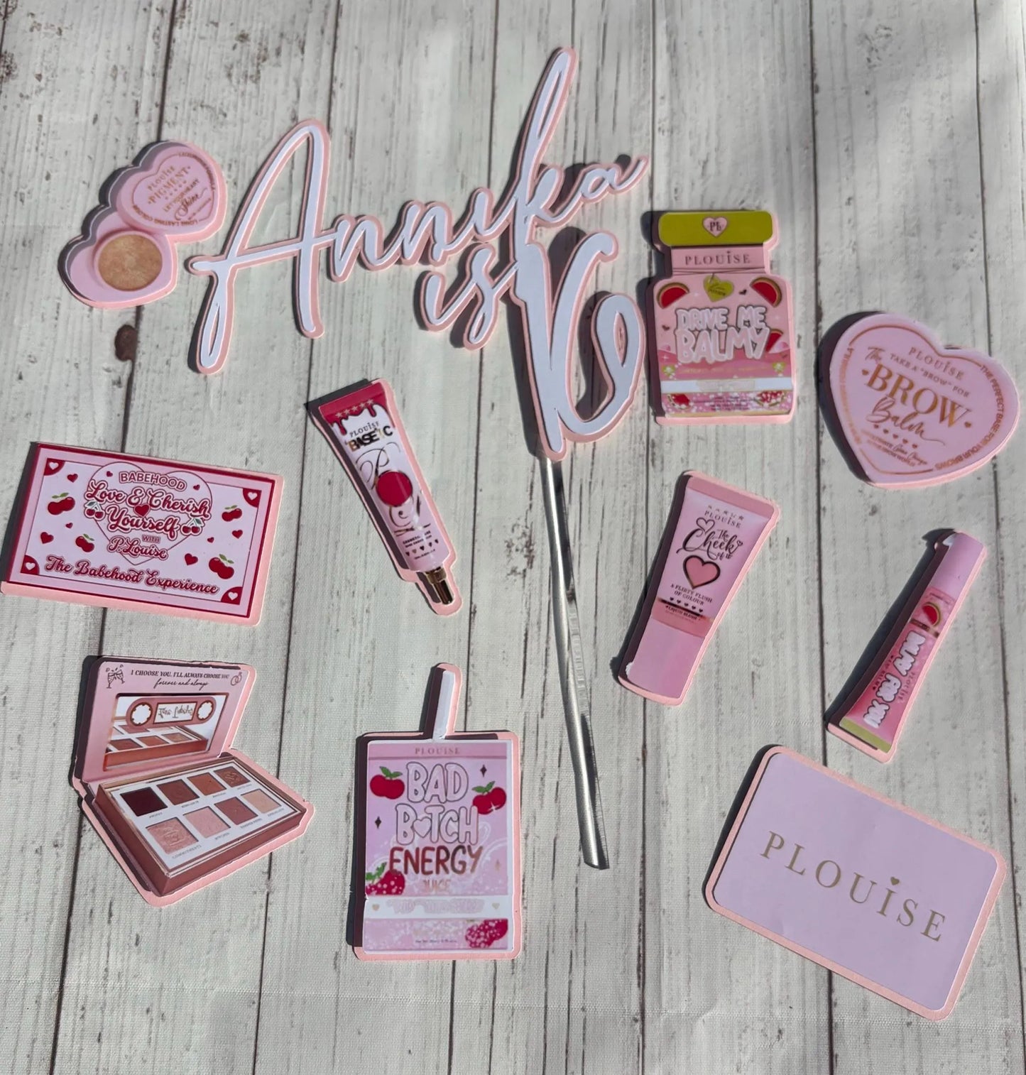 P Louise Cake Topper, P.Louise Cake,Pamper Cake Topper, Beauty Cake Topper, Cake Decorations, Pamper Party Cake Topper, Spa Party Essentials