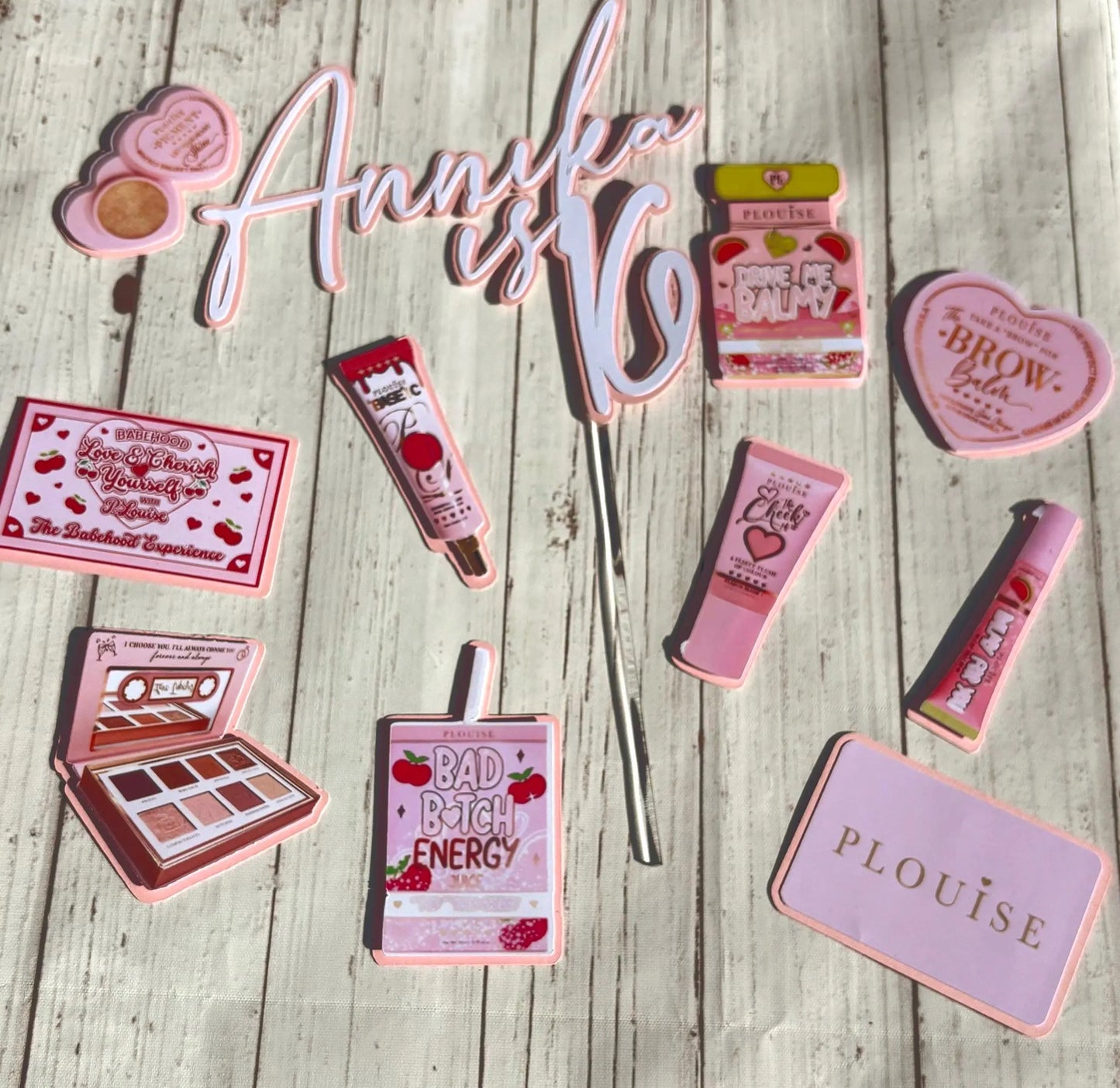 P Louise Cake Topper, P.Louise Cake,Pamper Cake Topper, Beauty Cake Topper, Cake Decorations, Pamper Party Cake Topper, Spa Party Essentials