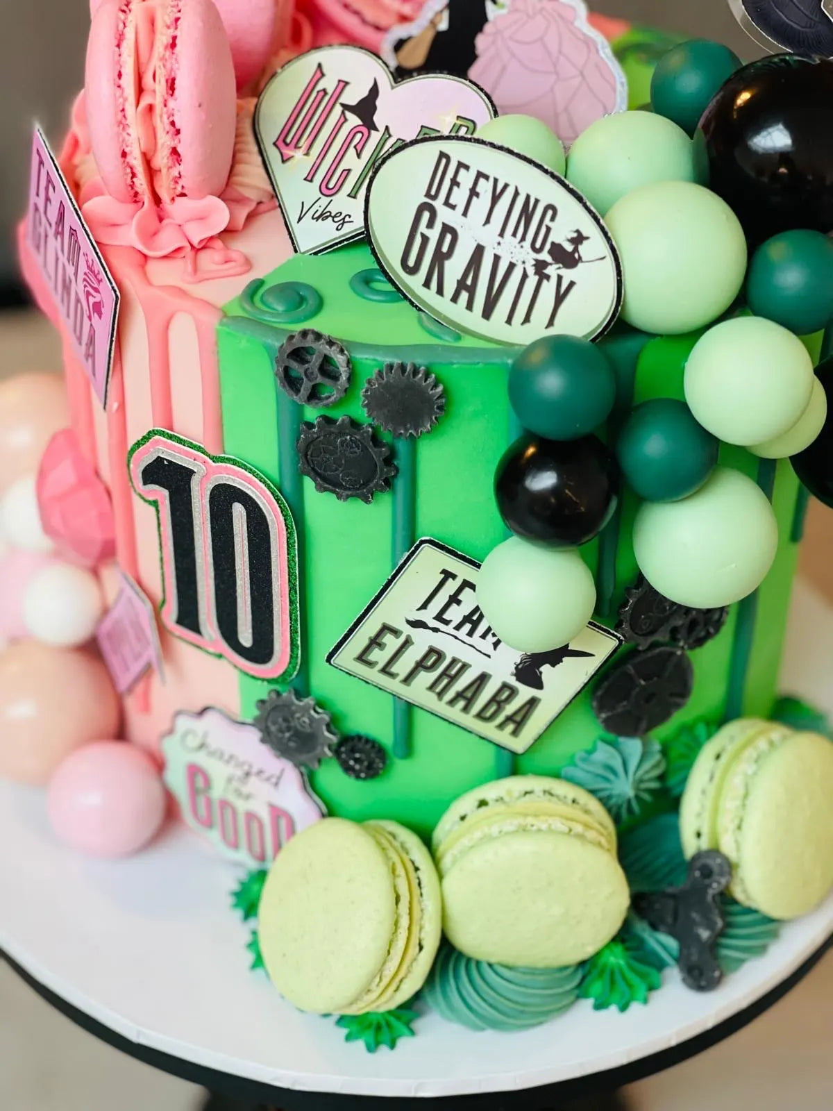 Wicked cake topper, Wicked theme glitter, Oz cake topper, Elphaba cake topper, Glinda cake topper, Wicked topper, wicked cake topper