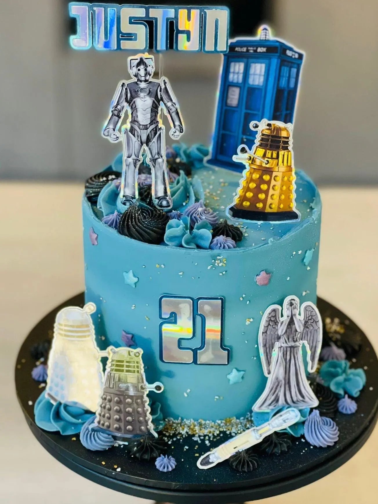 Dr Who, Doctor, the Doctor, geeky cake topper, nerd cake topper, who cake topper, doctor cake topper, weeping angel, cyber robot, sonic screwdriver